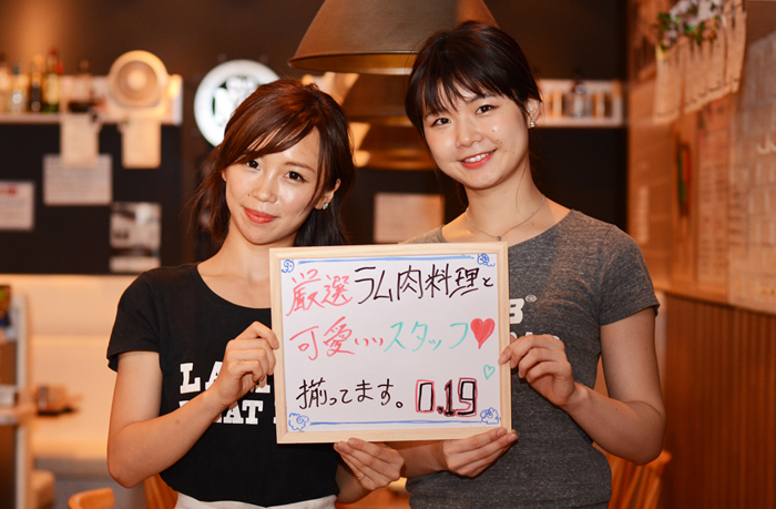スタッフ 左:柴田 江理さん 右:川合 恵梨子さん